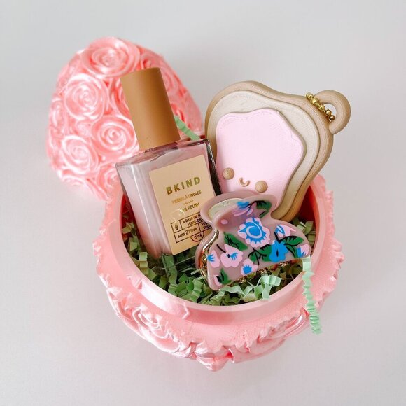 Large Rose-Covered Easter Eggs โ Handcrafted Party Favors, Spring Decor, Wedding - Picture 1 of 11